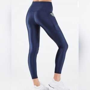 Fabletics Shimmer Leggings 💙